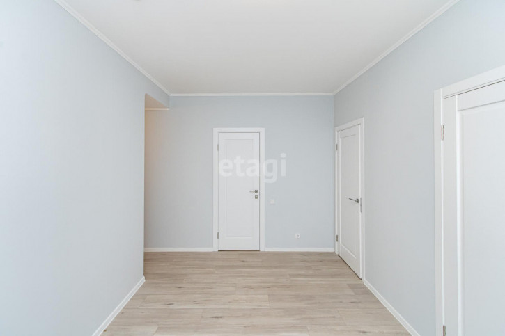 2-комн квартира Республики, 204/10