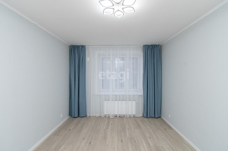 2-комн квартира Республики, 204/10