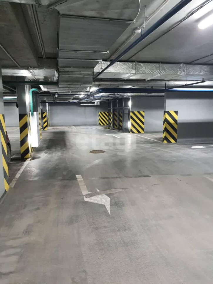 Гараж/парковка Азина 22/2
