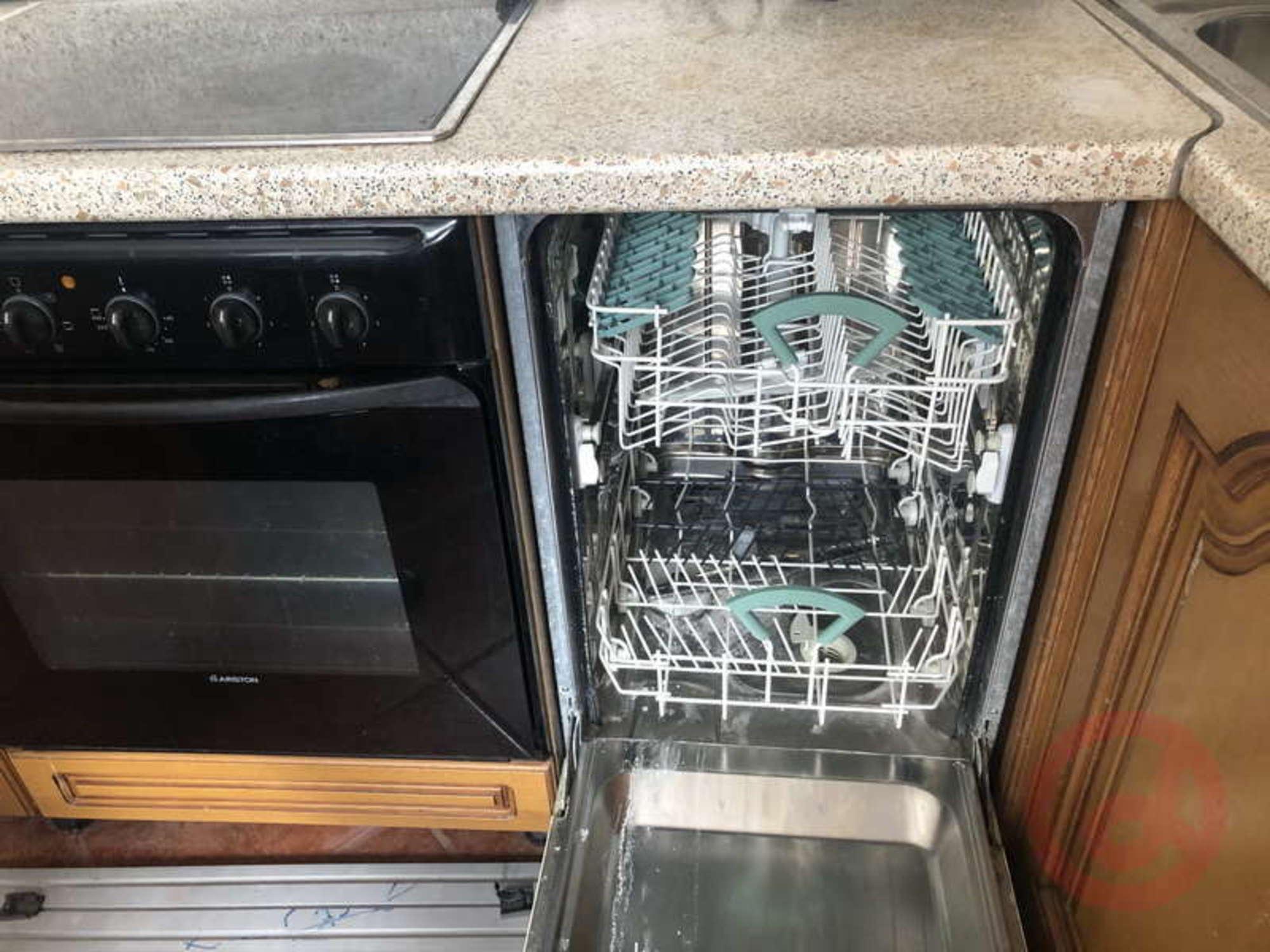 Сдать квартиру за 55 000 рублей на Ново-Садовая улица, 181