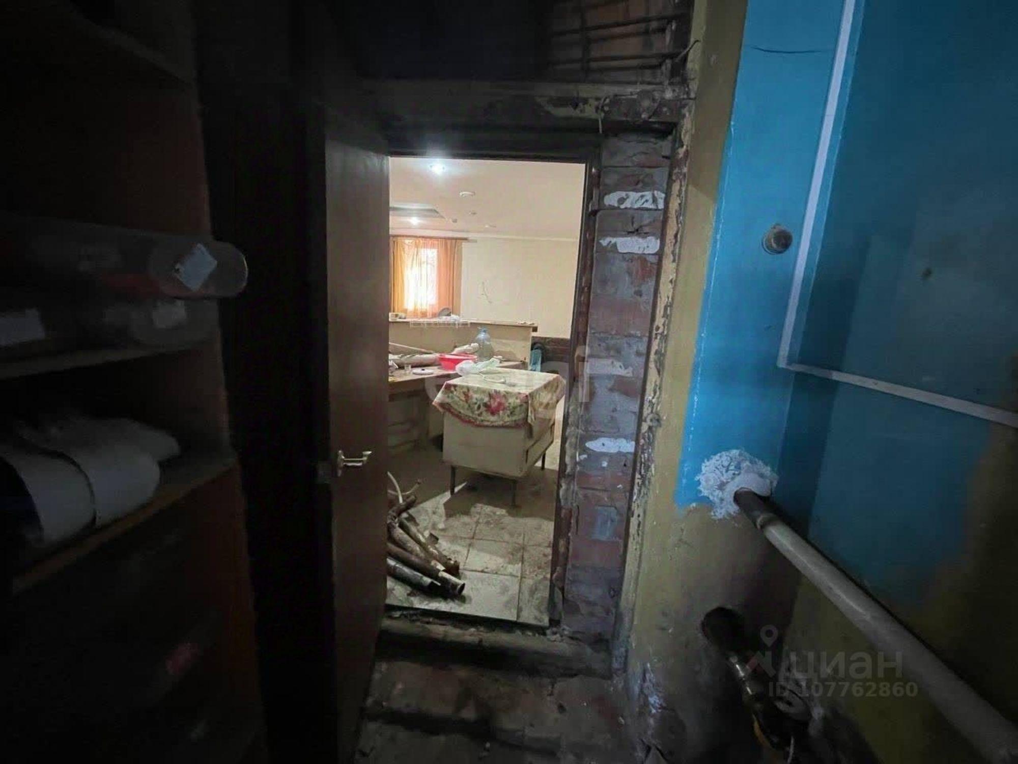Купить торговое помещение за 998 298 рублей на ул Зверобоева, 30