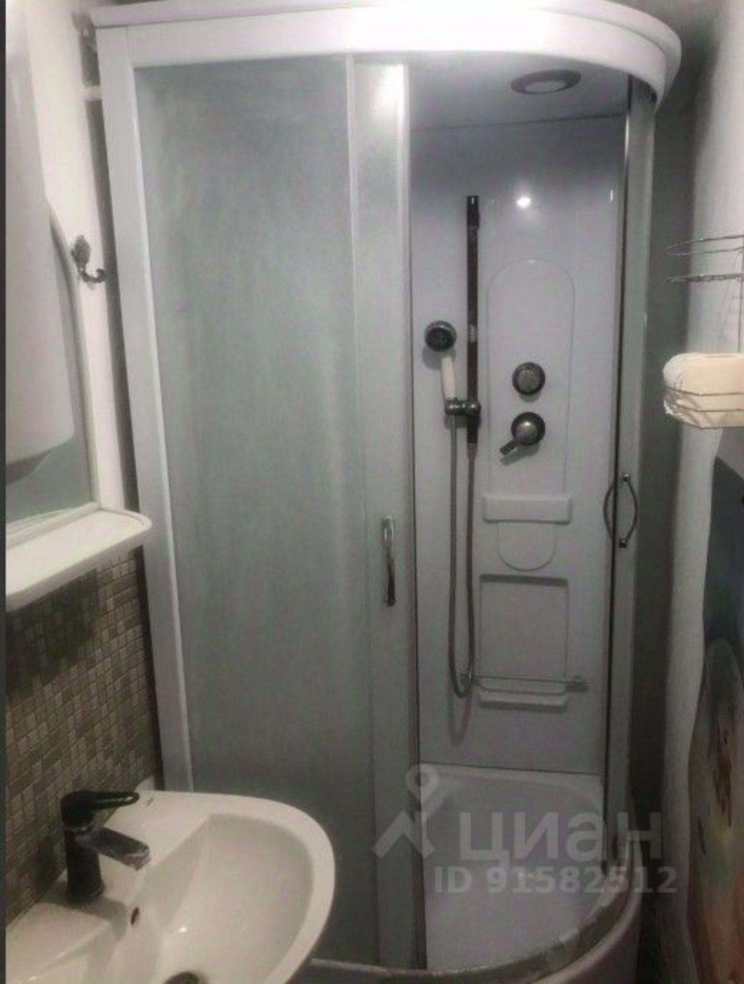 Сдать дачу, дом, коттедж за 15 000 рублей на улица Нева, 65