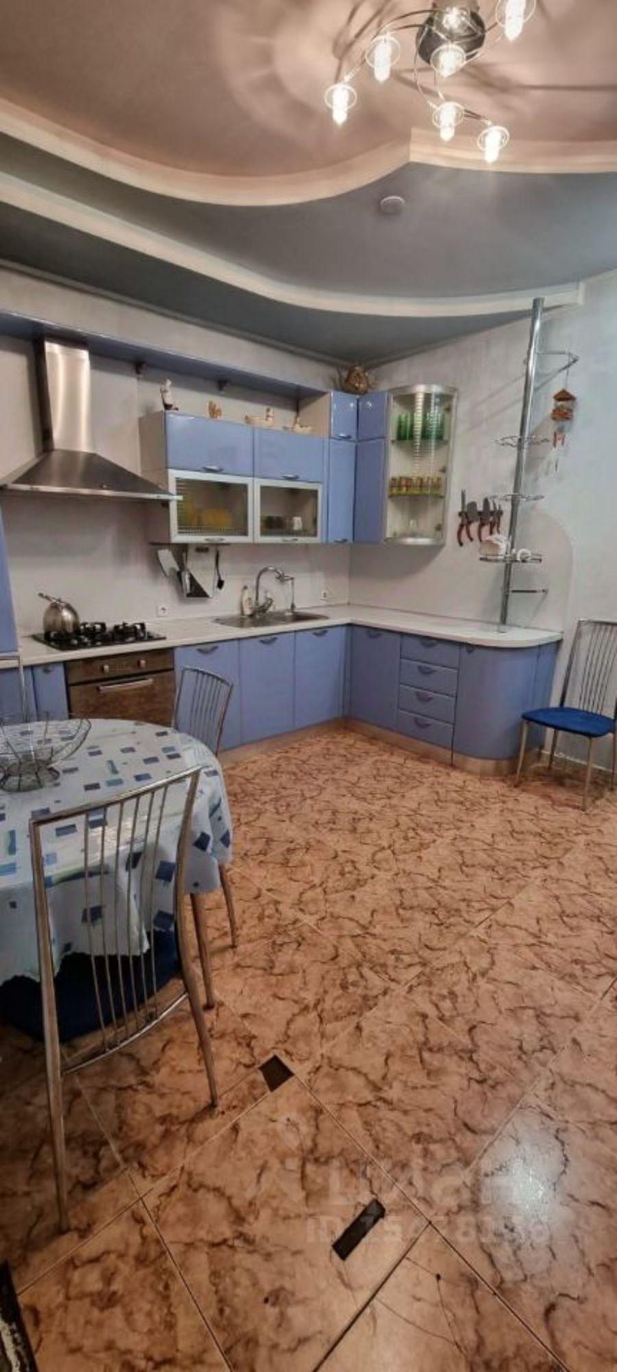 Сдать дачу, дом, коттедж за 100 000 рублей на улица Куйбышева, 74