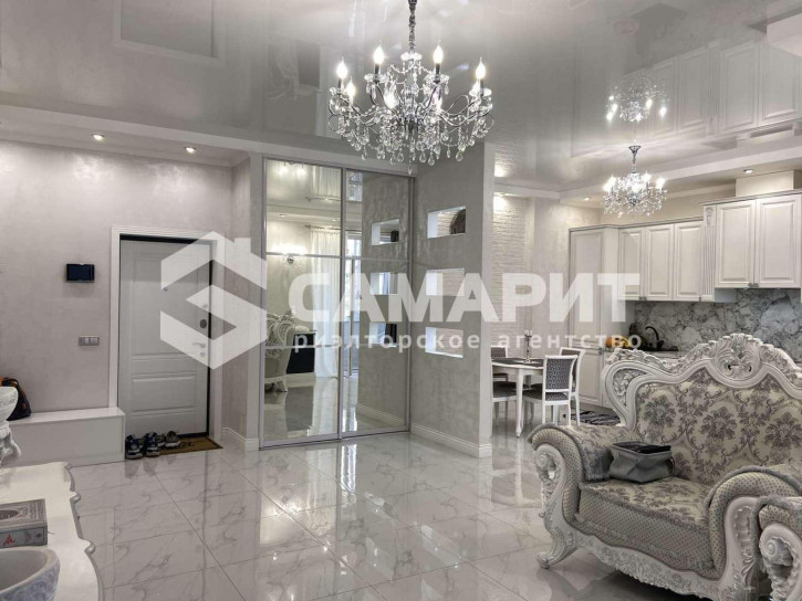 3-комн квартира 6-я просека, 56