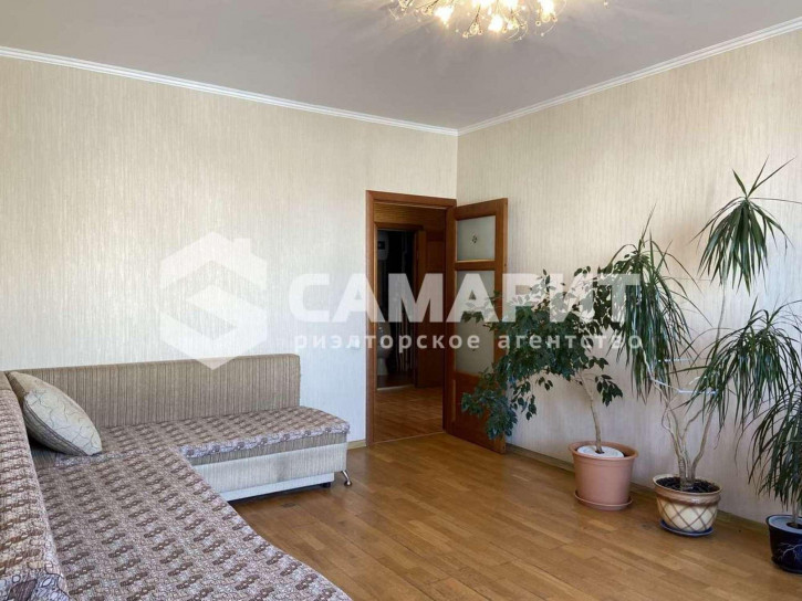 4-комн квартира Губанова улица, 20а