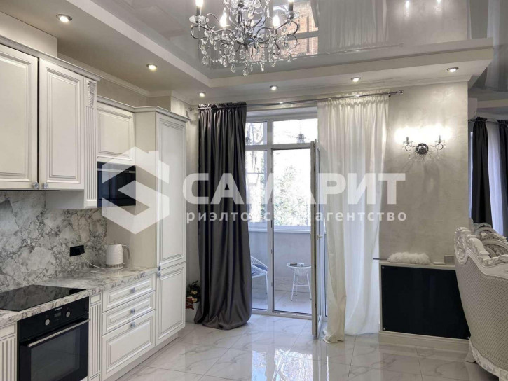 3-комн квартира 6-я просека, 56