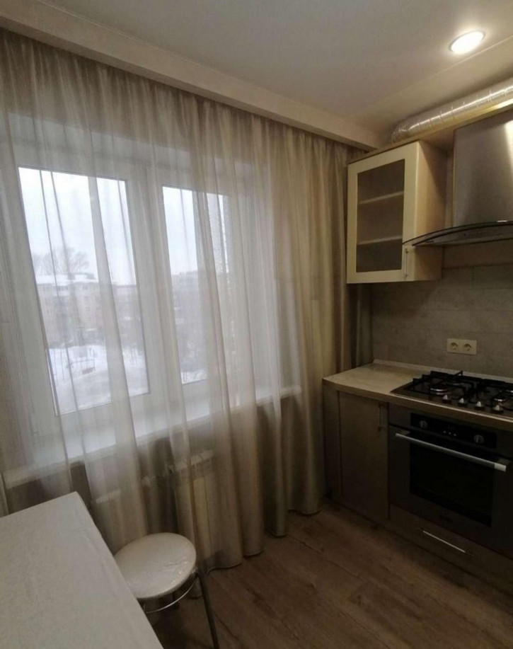 2-комн квартира Гагарина улица, 28