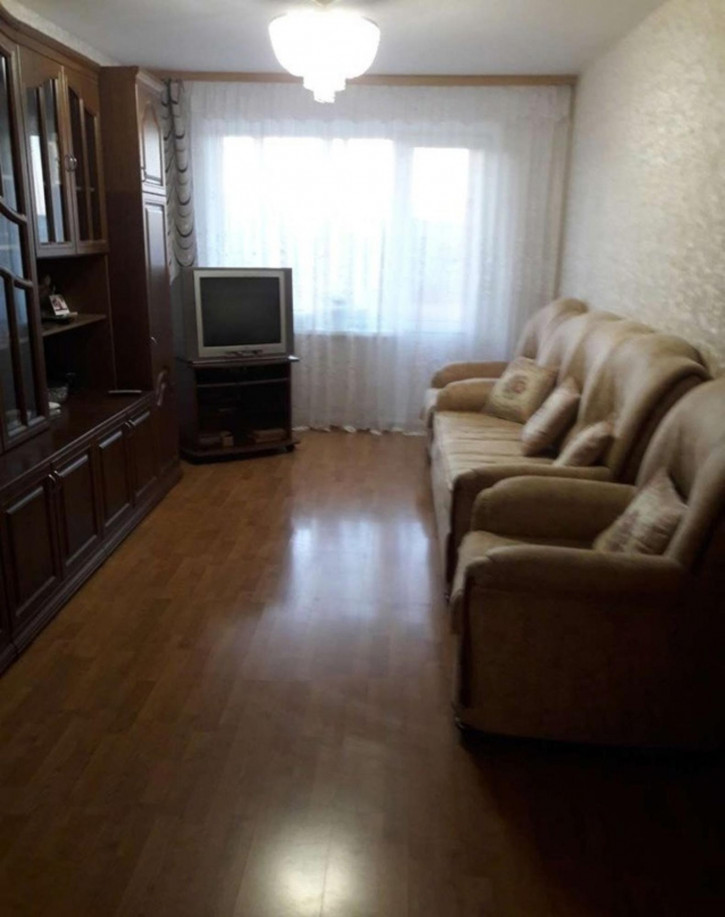 2-комн квартира Коммунистическая улица, 10