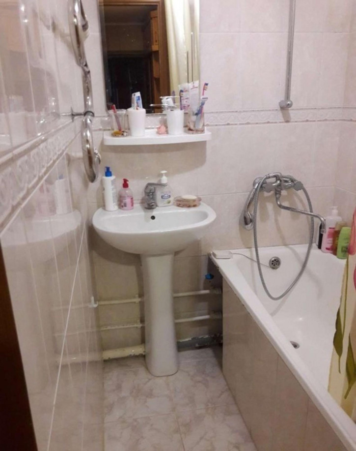 2-комн квартира Коммунистическая улица, 10