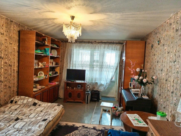 3-комн квартира Политбойцов ул, 21