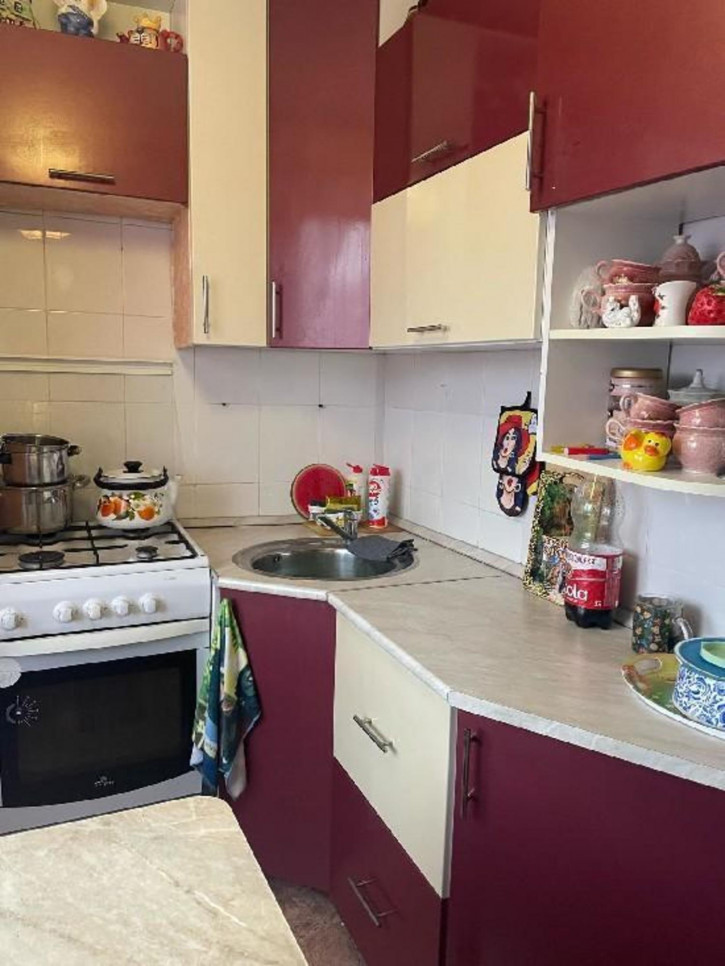 4-комн квартира Ленина, 48