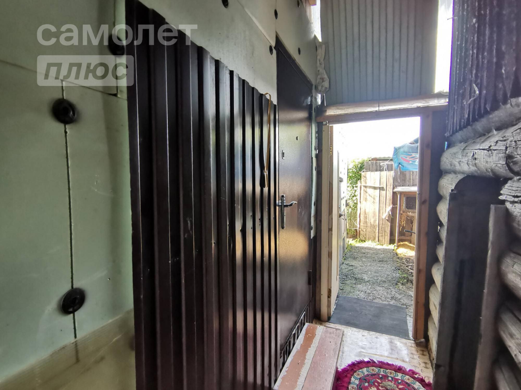 Купить дачу, дом, коттедж за 3 700 000 рублей на Новосибирская улица