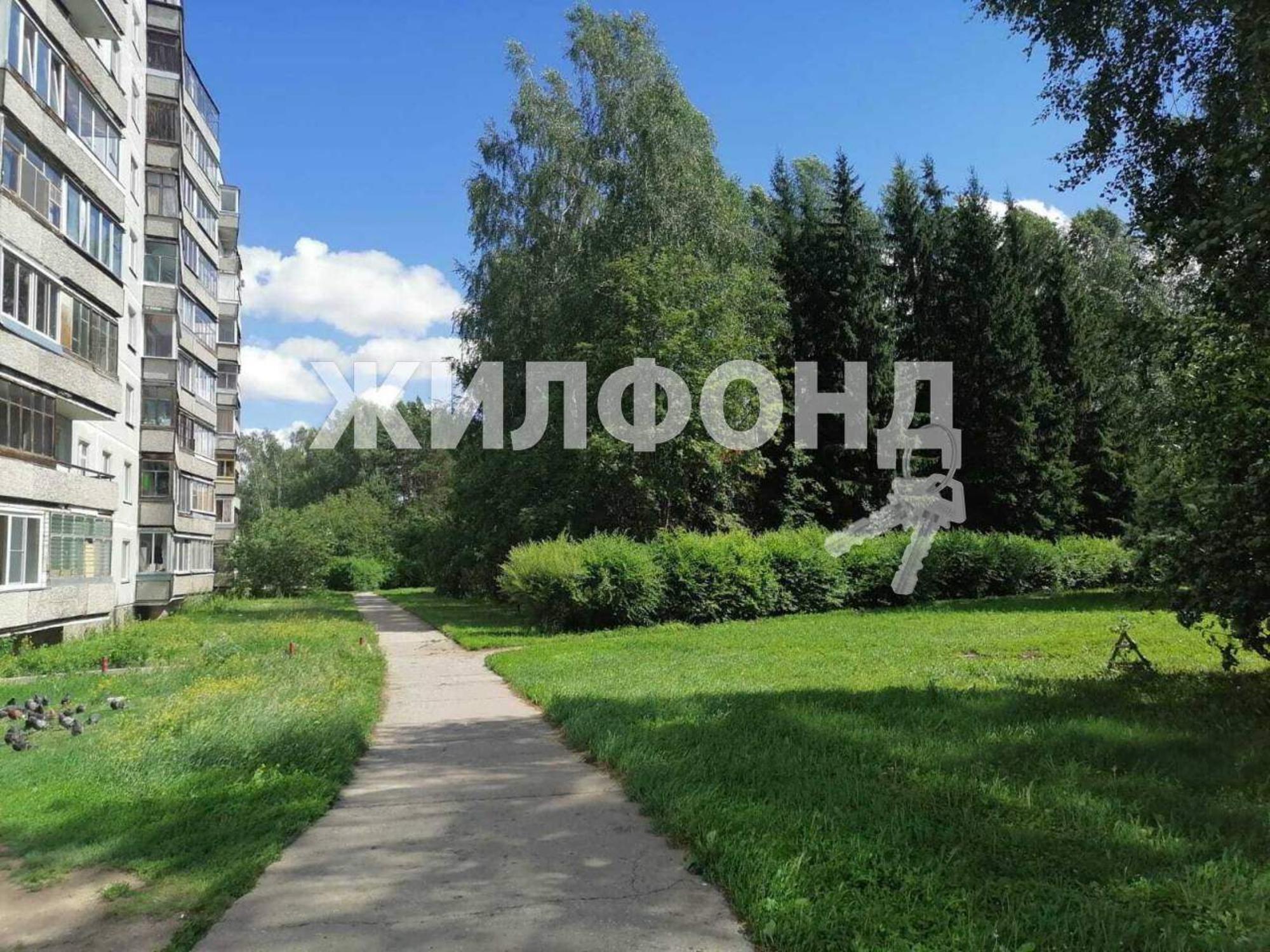 Купить квартиру за 3 910 000 рублей на 6 микрорайон, д.1