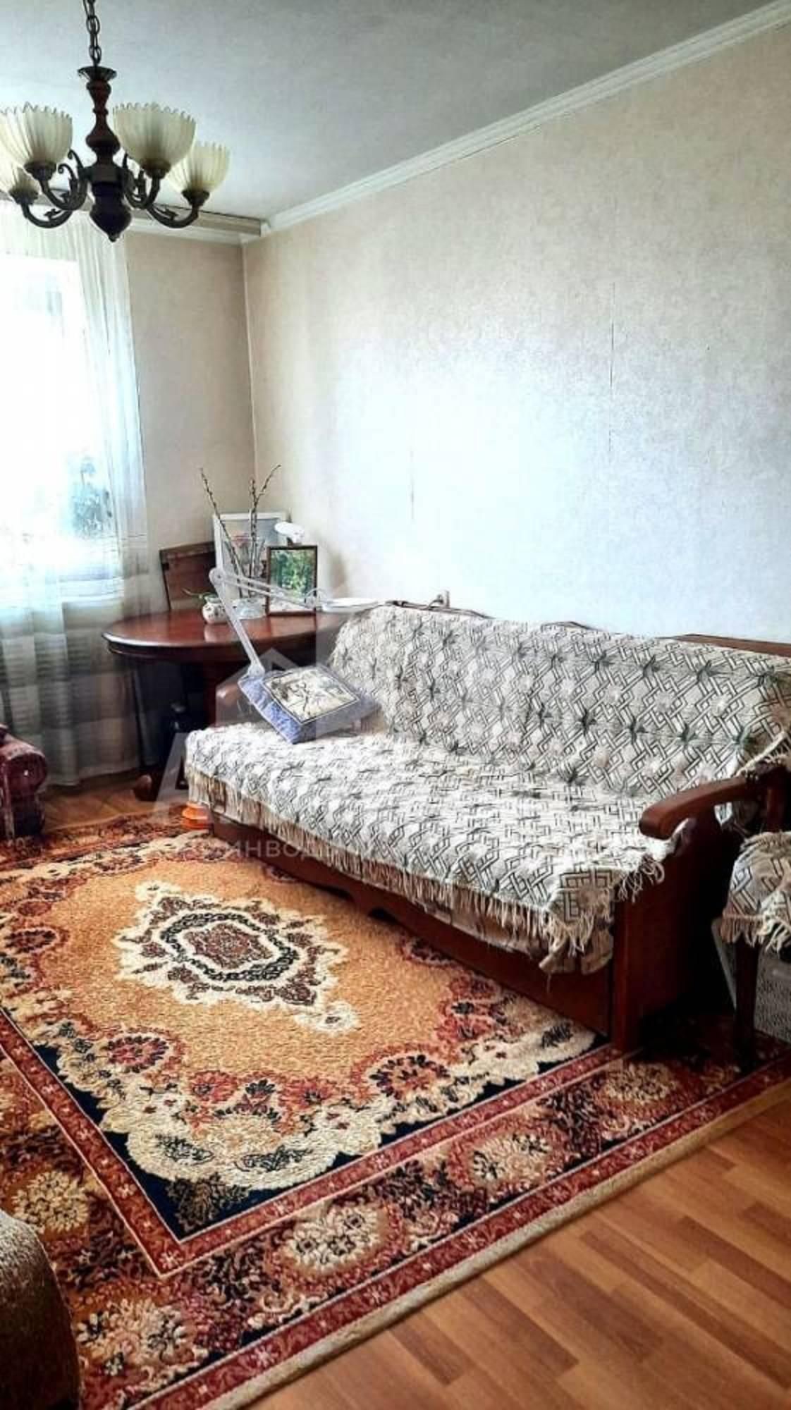 Купить квартиру за 11 000 000 рублей на Азербайджанская ул.
