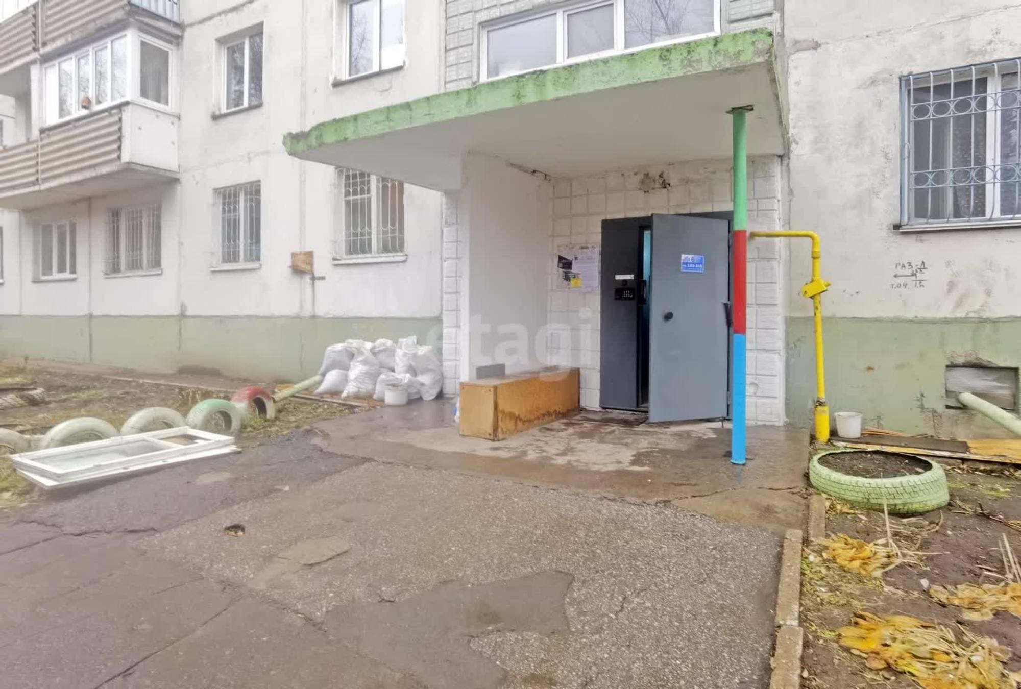 Купить квартиру за 6 100 000 рублей на Ангарская, 2