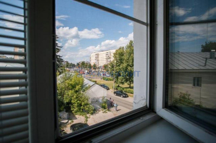 1-комн квартира Коминтерна ул, 162