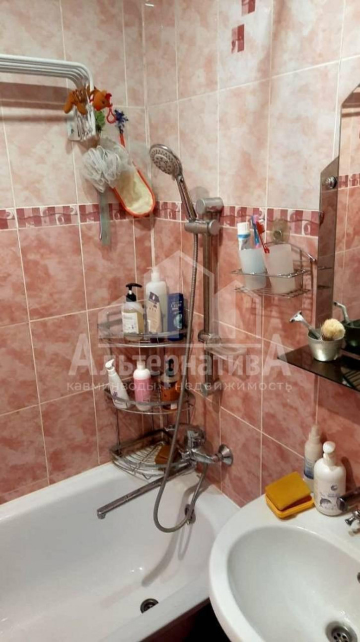 3-комн квартира Азербайджанская ул.