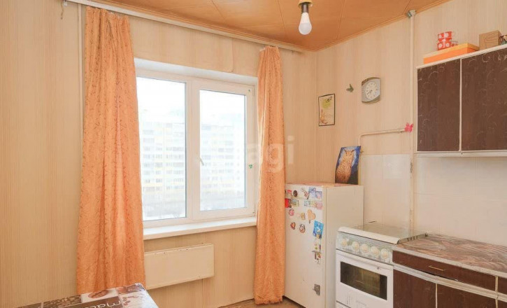 3-комн квартира Крупской, 5