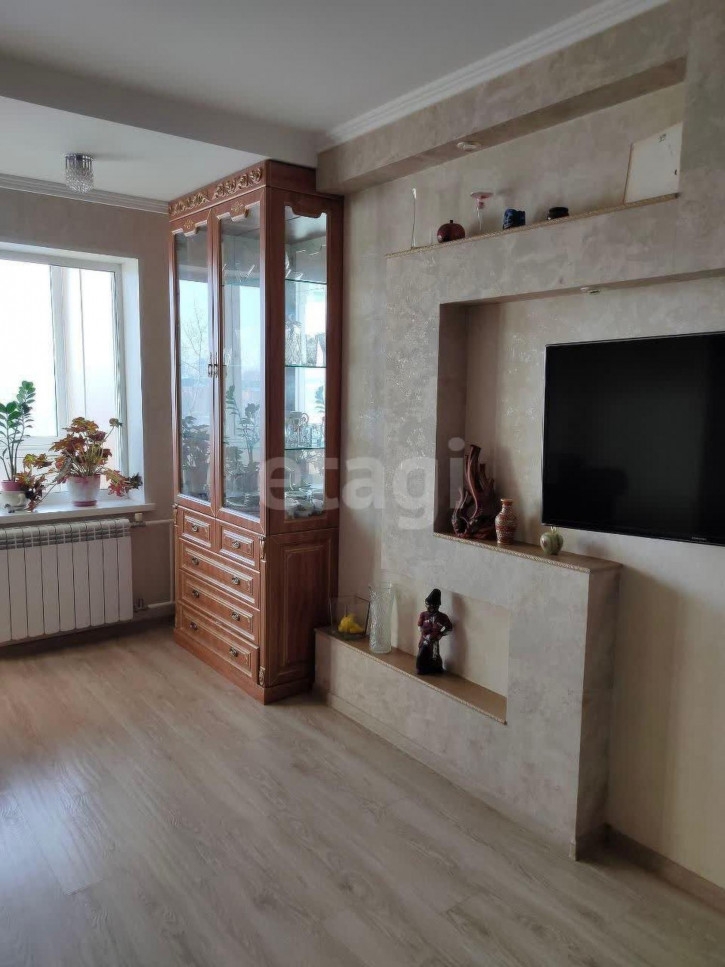 2-комн квартира Ангарская, 2