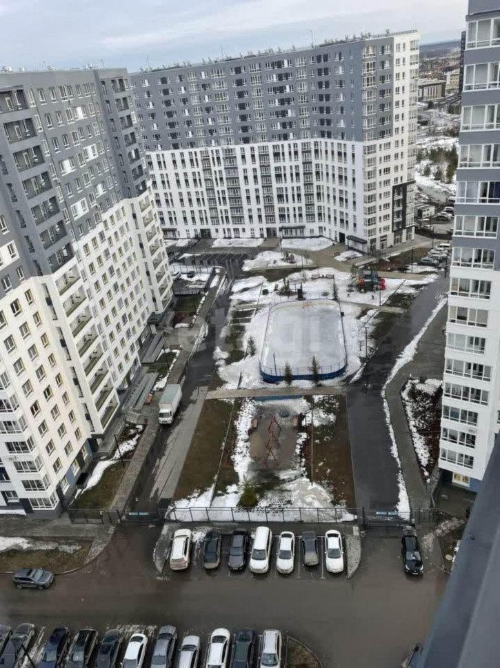 Студия Сергея Джанбровского, 3