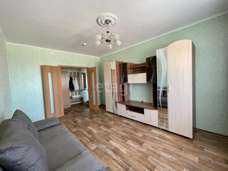 2-комн квартира Обдорская, 7
