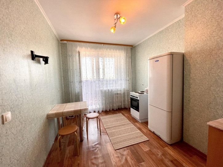 2-комн квартира Обдорская, 7