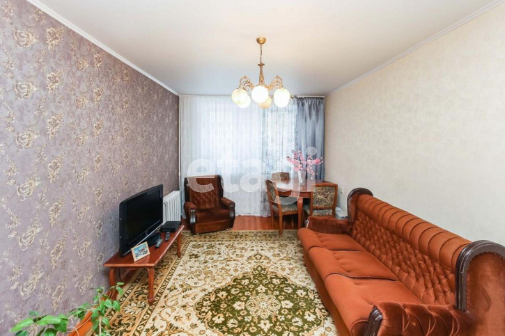 3-комн квартира Малыгина, 84
