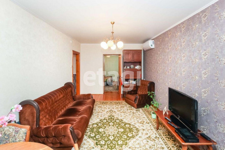 3-комн квартира Малыгина, 84