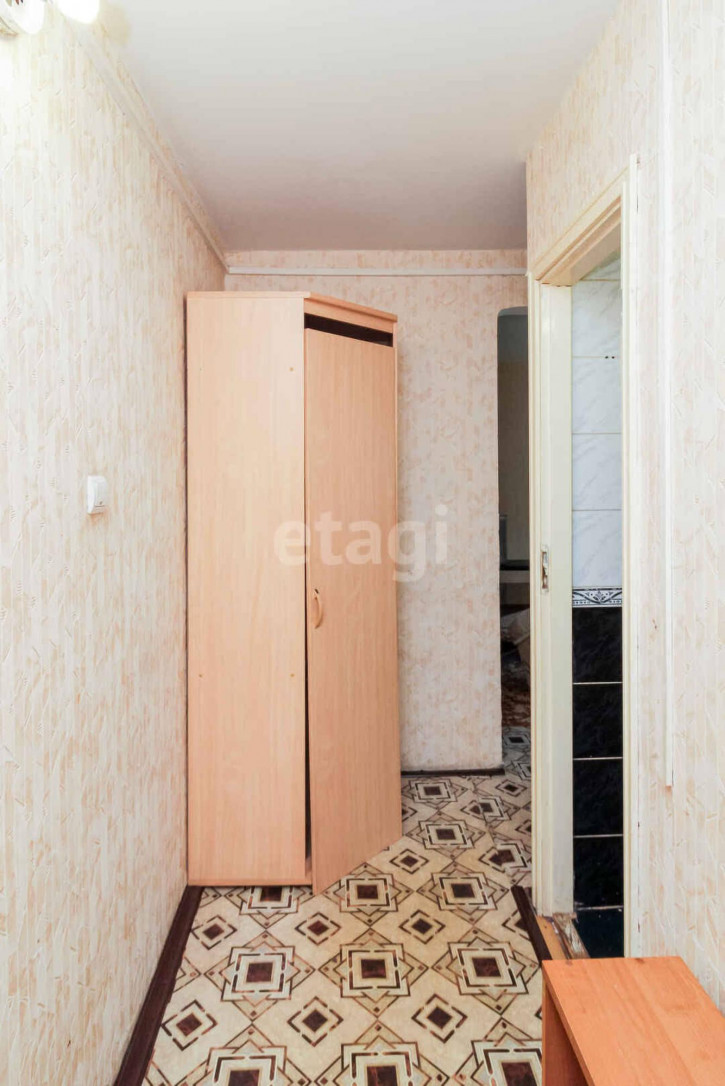 2-комн квартира Заводская, 2