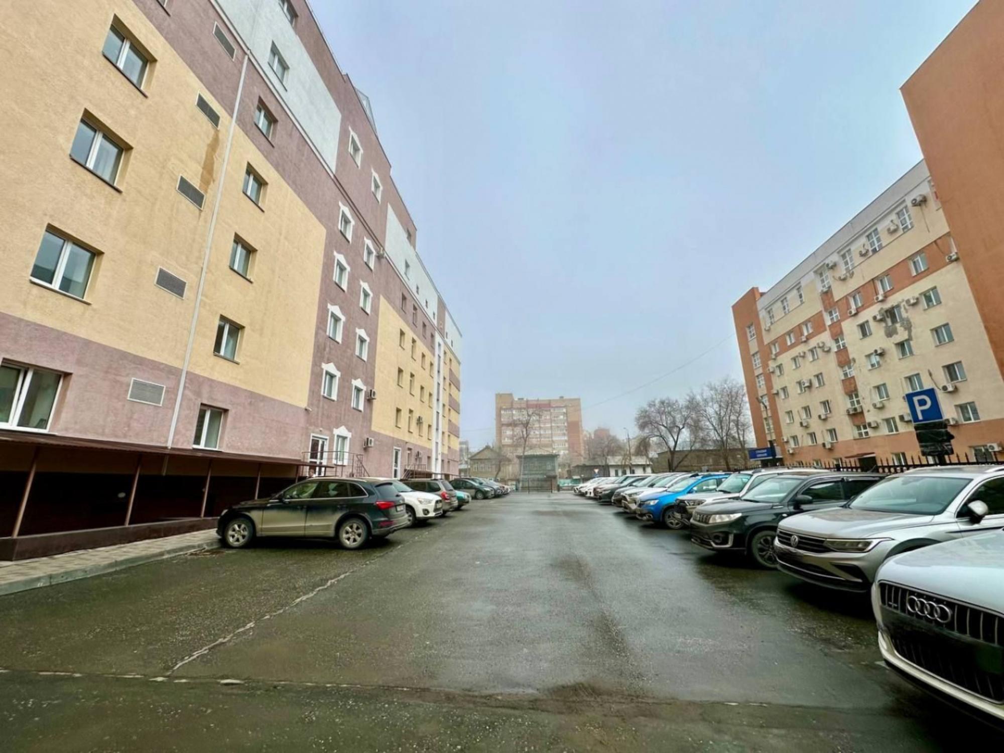 Сдать офис, помещение под офис за 338 400 рублей на ул Садовая, 177