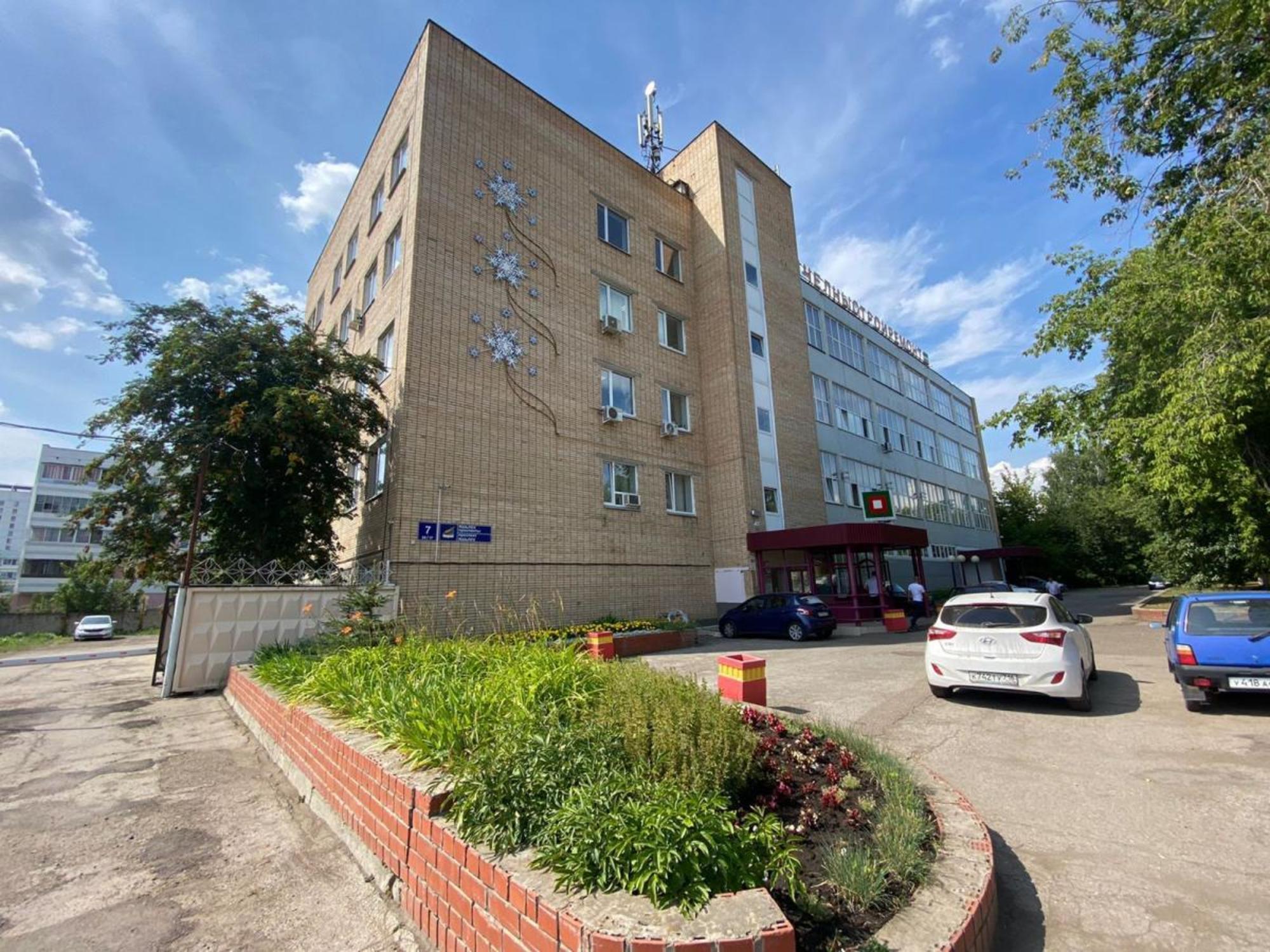 Купить офис, помещение под офис за 180 000 000 рублей на пр-кт Яшьлек, 7