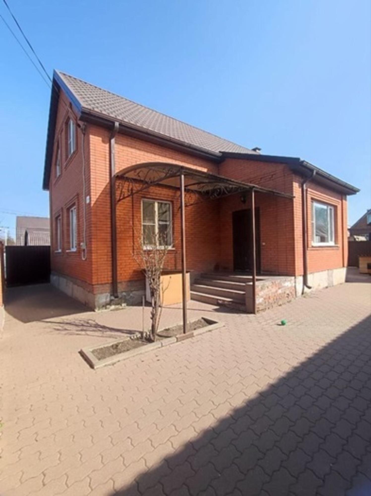 Купить дачу, дом, коттедж за 10 500 000 рублей на Смоленская улица, 789