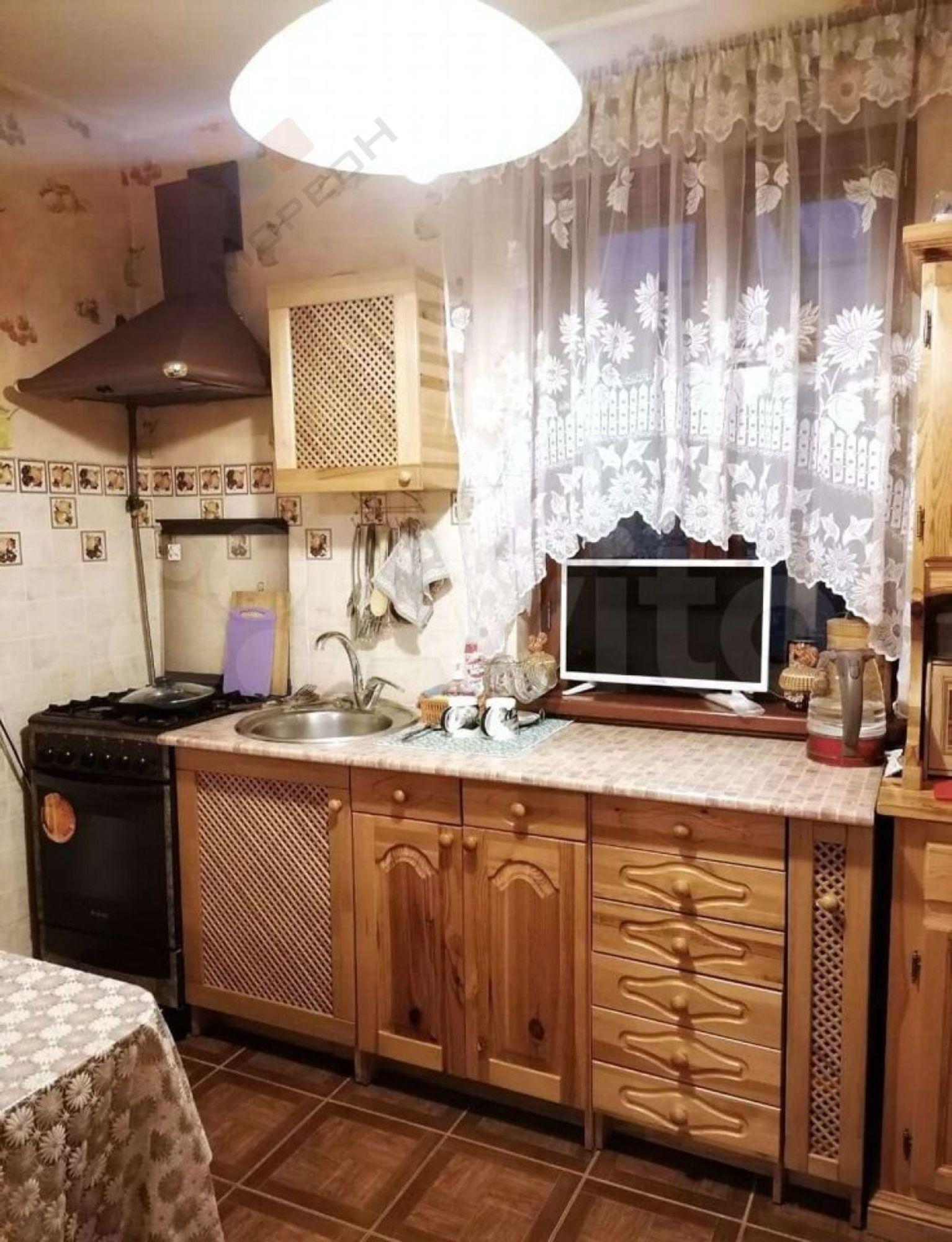 Купить дачу, дом, коттедж за 11 000 000 рублей на Молодёжная ул, 15