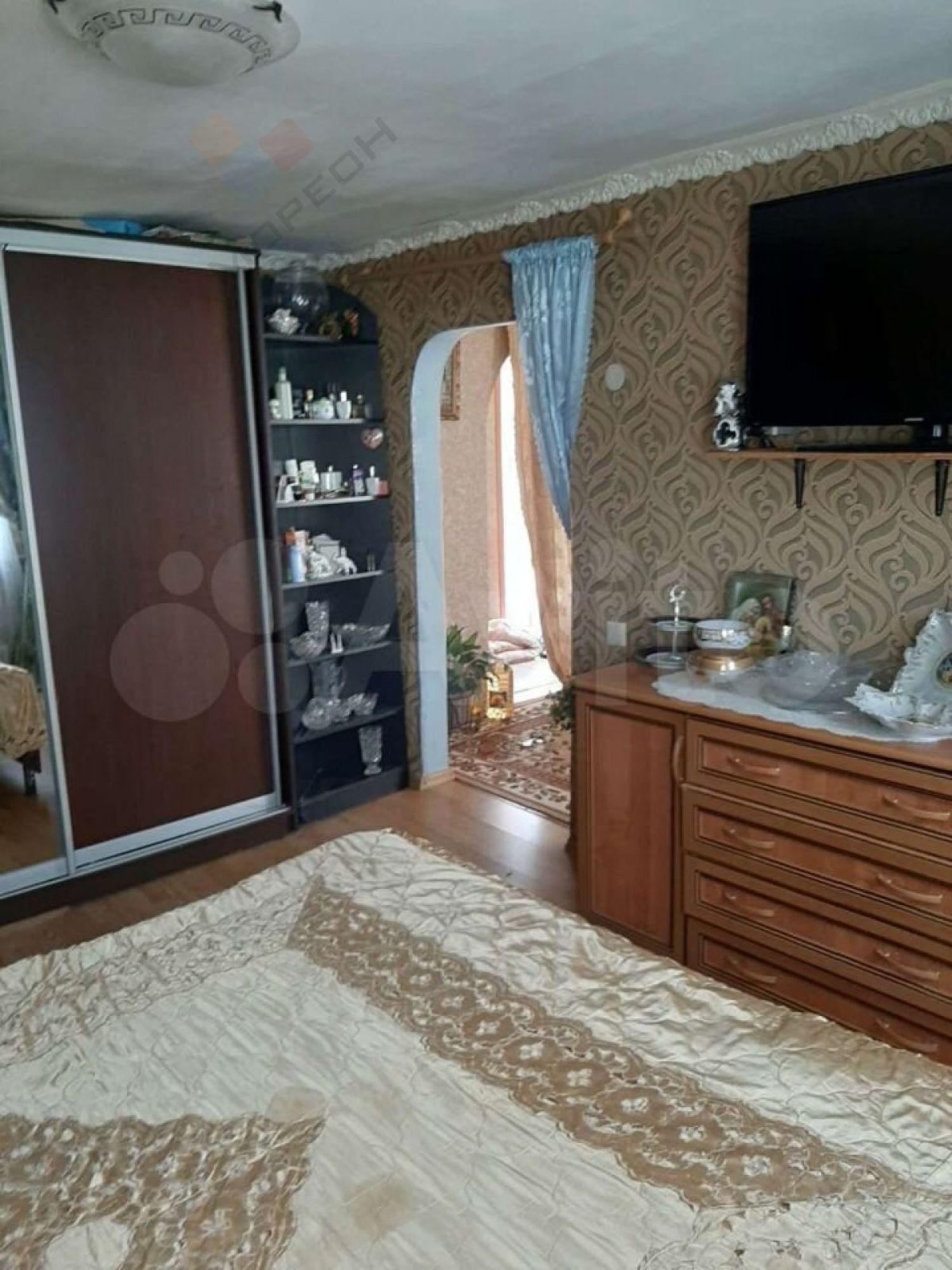 Купить дачу, дом, коттедж за 3 300 000 рублей на Яблоневая ул