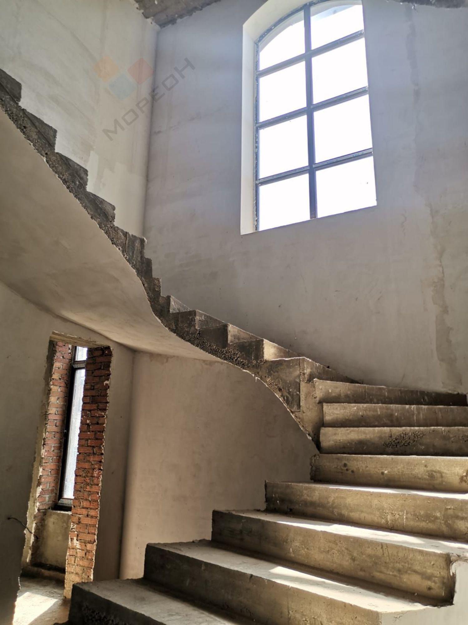 Купить дачу, дом, коттедж за 35 000 000 рублей на Спасская ул, 41