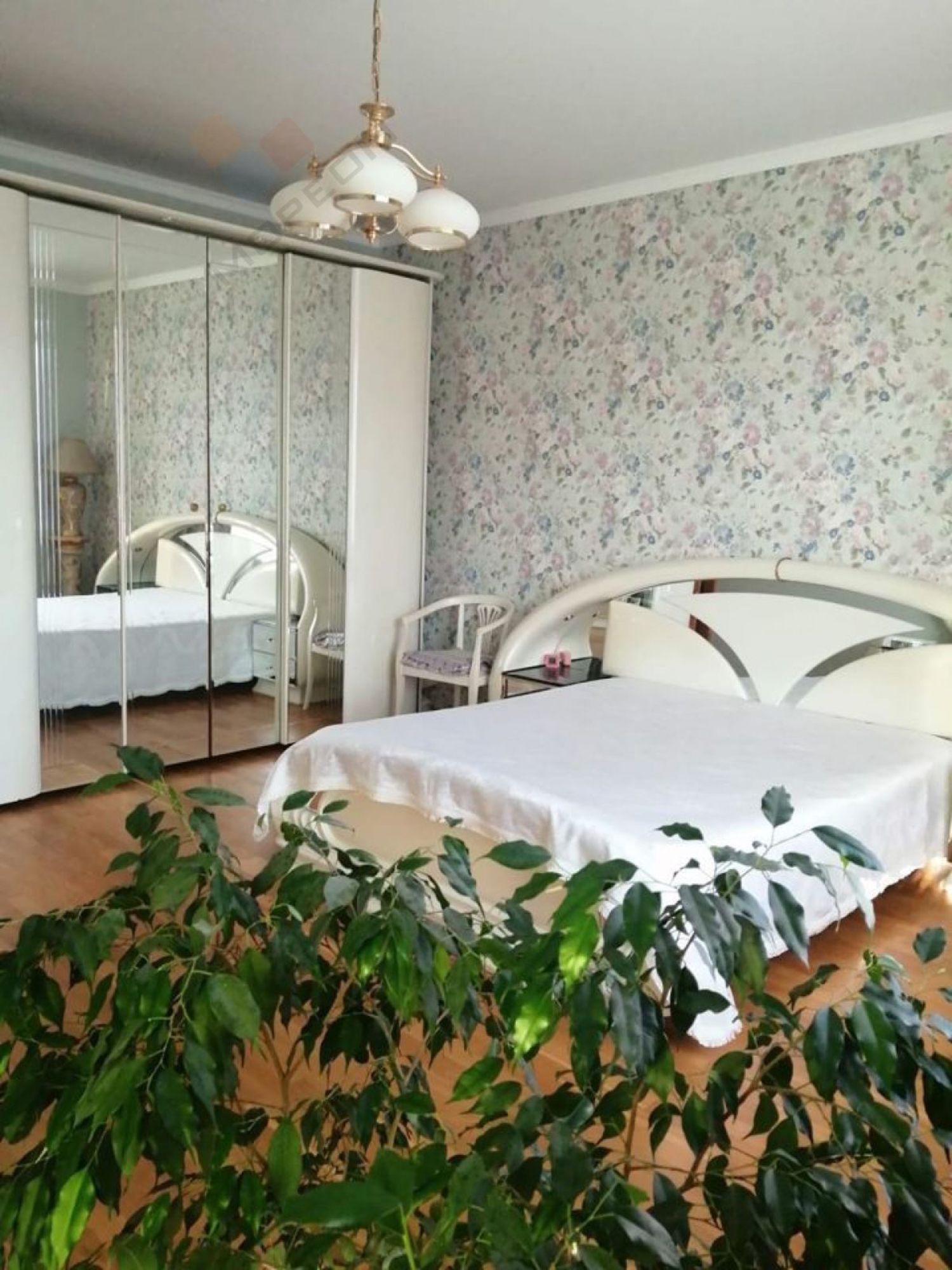 Купить дачу, дом, коттедж за 22 200 000 рублей на Урусова ул, 7