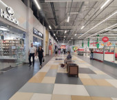 торговое помещение 8 кв м Шоссе Нефтяников ул, 42