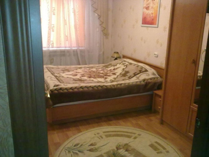 2-комн квартира Воровского улица, 101