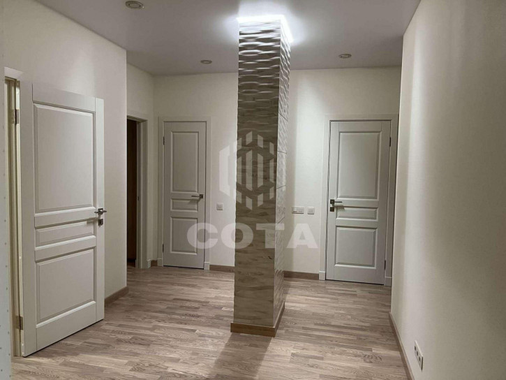 4-комн квартира Хользунова улица, 38/7