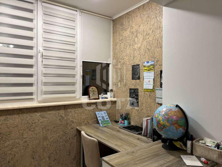 4-комн квартира Хользунова улица, 38/7