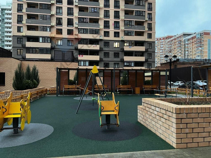 1-комн квартира Гаражная ул, 87