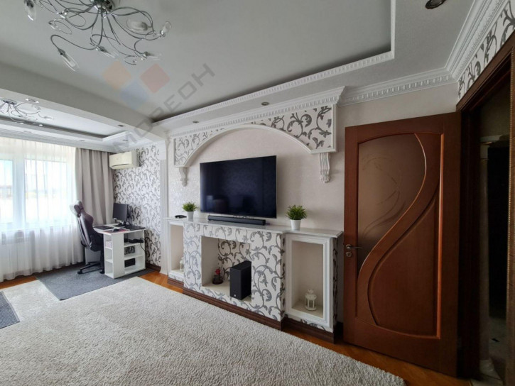 3-комн квартира Рождественская Набережная, 51