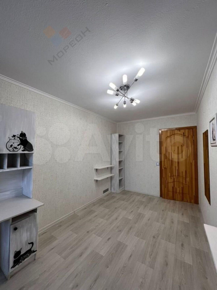 4-комн квартира 1 Мая ул, 234