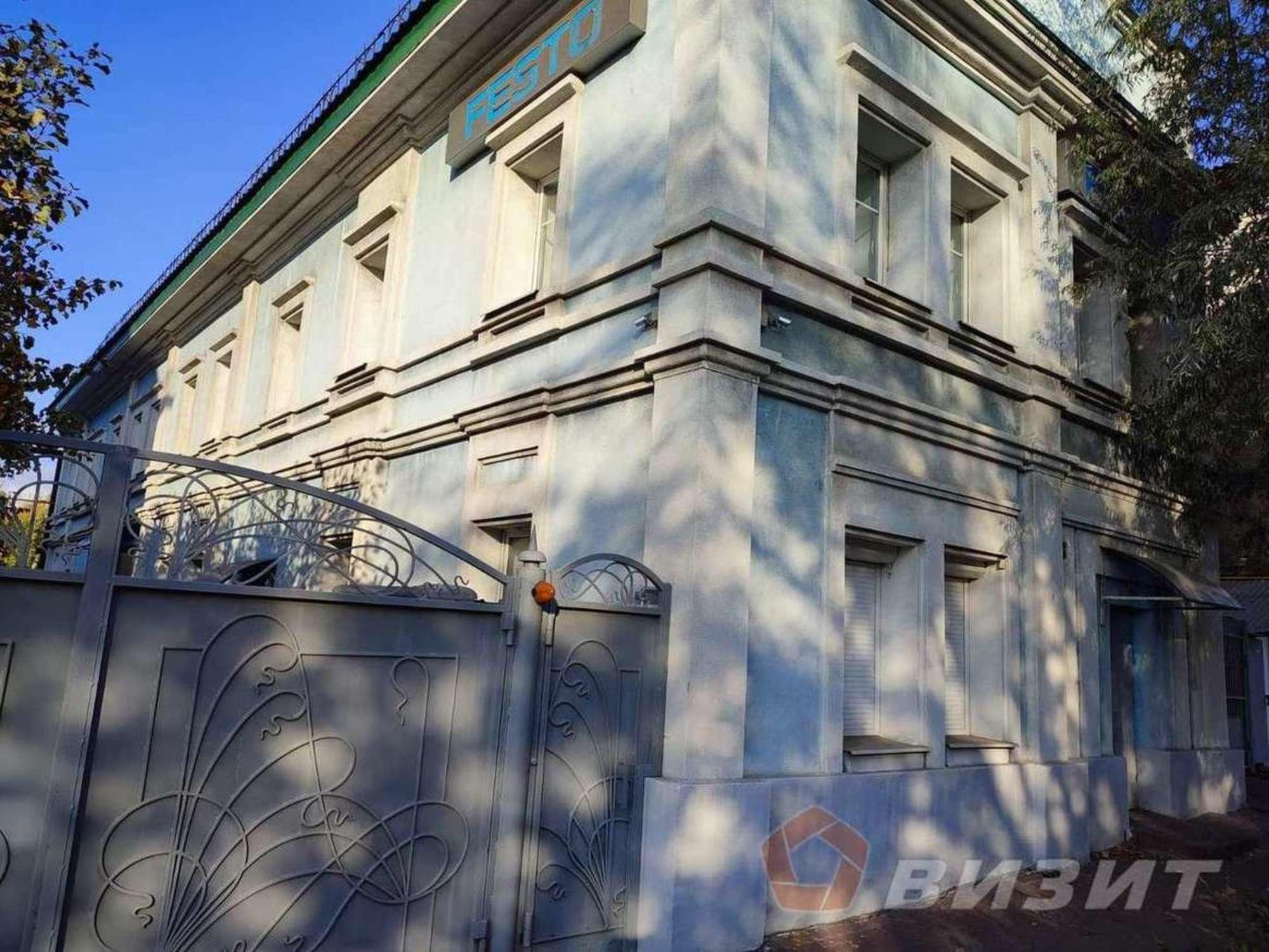 Сдать офис, помещение под офис за 180 000 рублей на Кутякова улица, 6Д