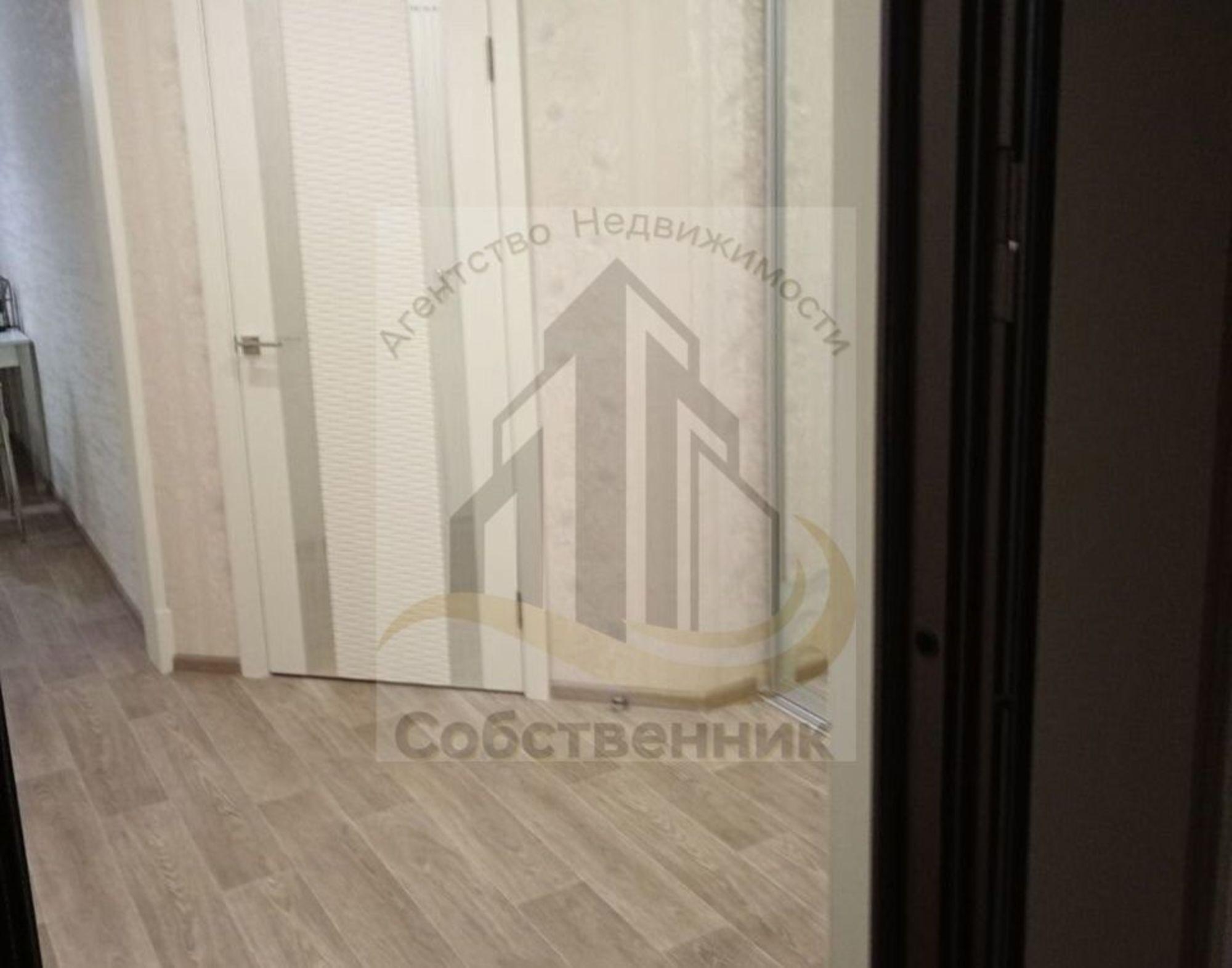 Сдать квартиру за 20 000 рублей на Суворова ул, 122а