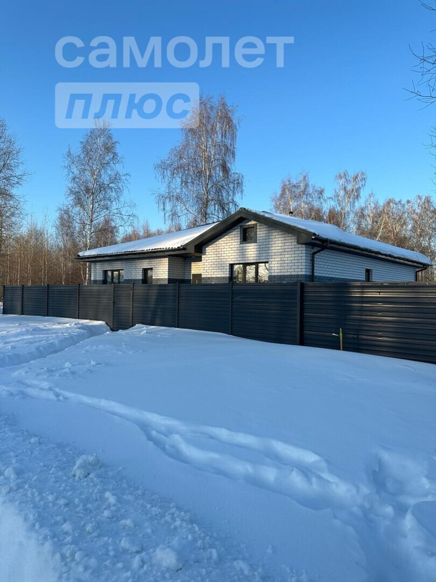 Купить дачу, дом, коттедж за 11 300 000 рублей на Тюменский р-н,  поселок Московский