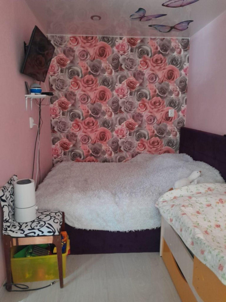 2-комн квартира 9 Января ул, 9