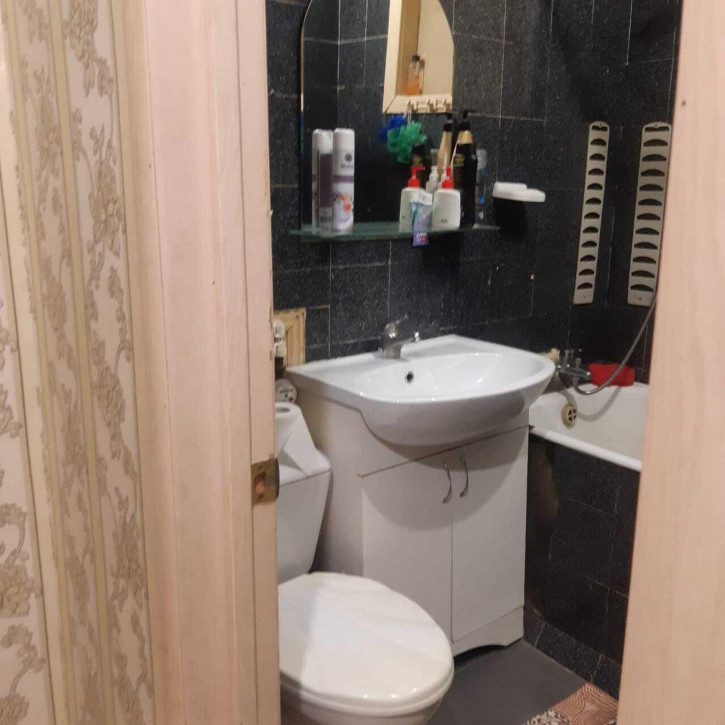 3-комн квартира Строительный переулок, 3