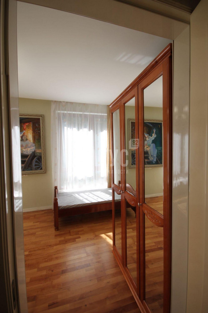 3-комн квартира им Гагарина парк, 11