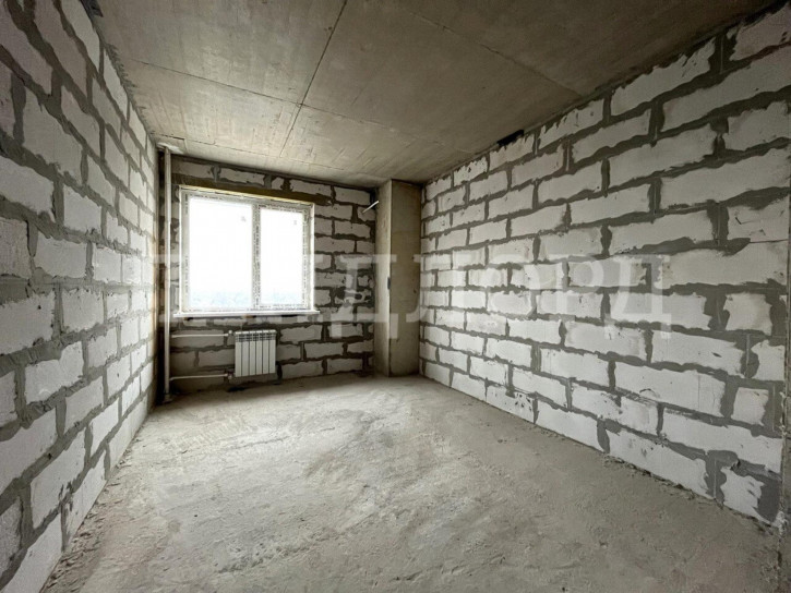3-комн квартира улица Луначарского, 177Бк2